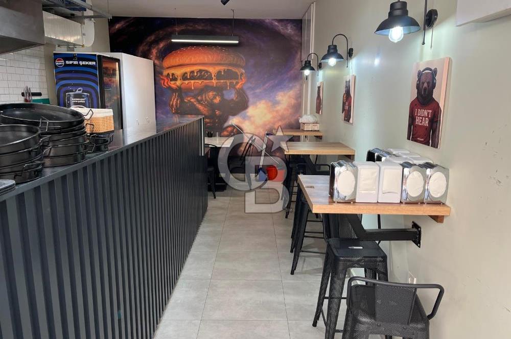 Bostanlı'da Devren Kiralık Statik Bacalı Dükkan