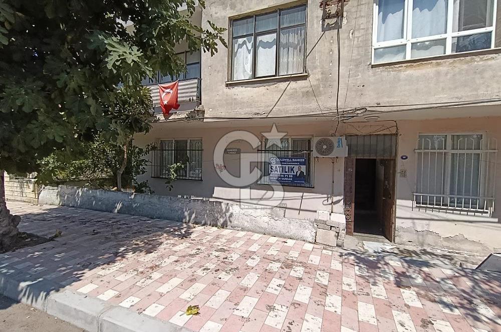 ALİAĞA MERKEZDE SATILIK DAİRE