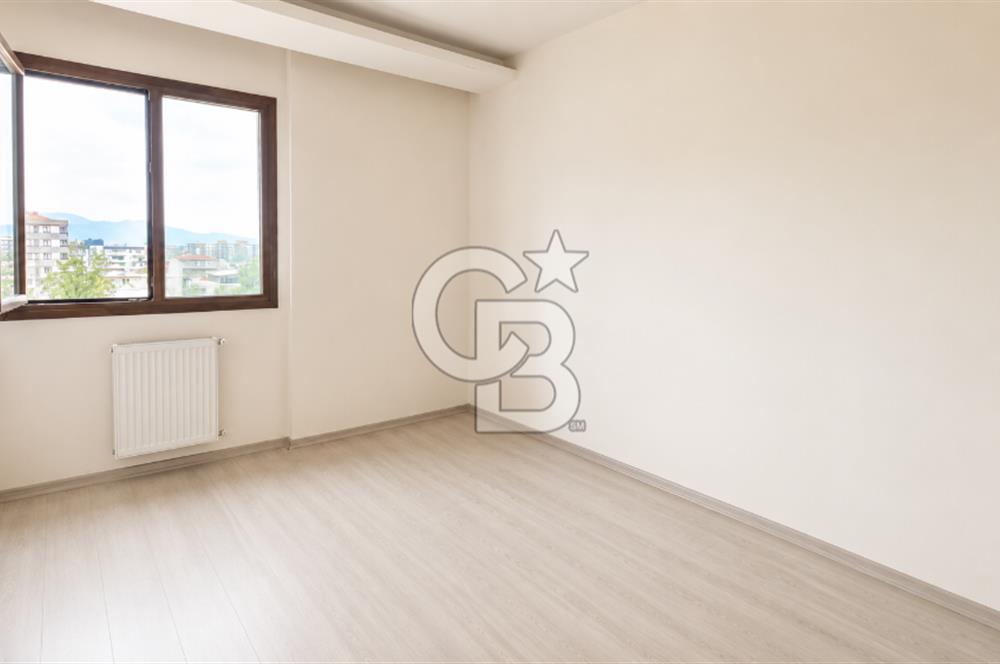Çiğli Ateşoğlu’nda Eşyalı, Havuzlu Sitede Kiralık 1+1