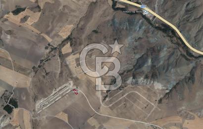 BEYNAMDA DOĞA İÇİNDE VİLLA YAPIMINA UYGUN 1.247 m² SATILIK ARSA