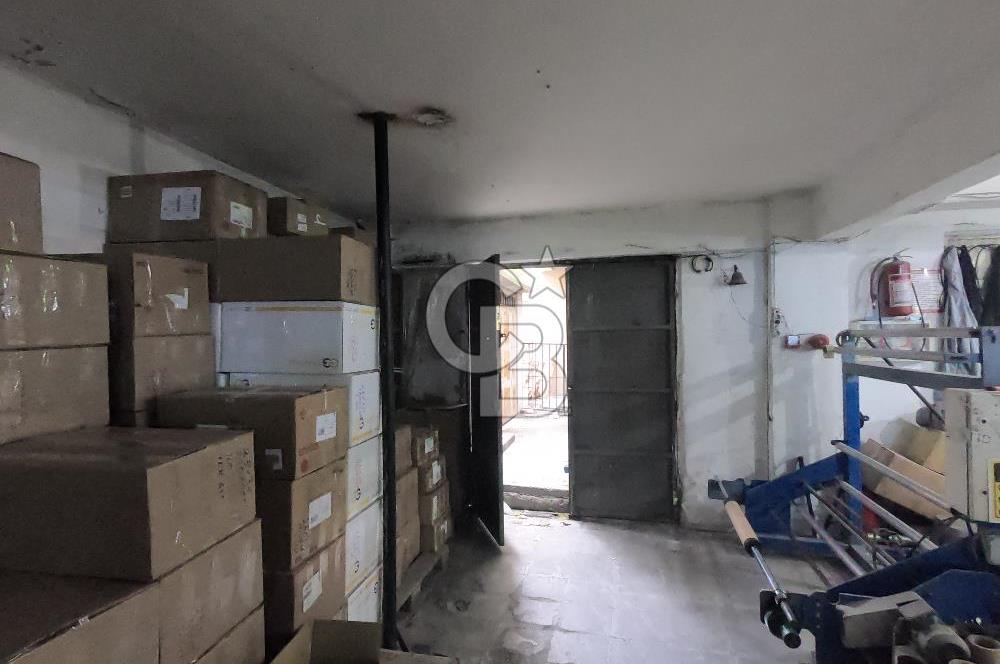 KÜÇÜKÇEKMECE SATILIK TİCARİ BİNA İŞYER & OFİSLER 1446M2