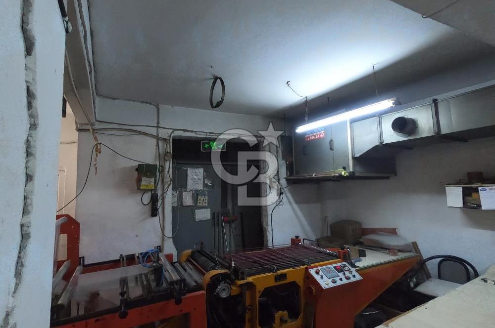 KÜÇÜKÇEKMECE SATILIK TİCARİ BİNA İŞYER & OFİSLER 1446M2