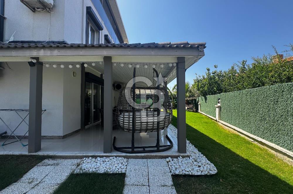 Çeşme çiftlikköyde 5+2 villa