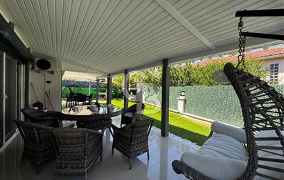 Çeşme çiftlikköyde 5+2 villa