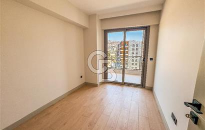 Mavişehir İZBAN Karşısı Havuzlu Site İçinde 2+1 Kiralık Daire