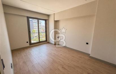 Mavişehir İZBAN Karşısı Havuzlu Site İçinde 2+1 Kiralık Daire