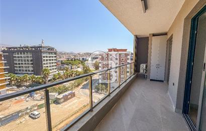 Mavişehir İZBAN Karşısı Havuzlu Site İçinde 2+1 Kiralık Daire
