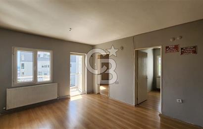ÇİĞLİ EVKA 5 'DE BAKIMLI 2+1 KİRALIK DAİRE