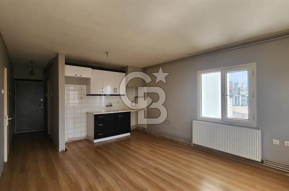 ÇİĞLİ EVKA 5 'DE BAKIMLI 2+1 KİRALIK DAİRE
