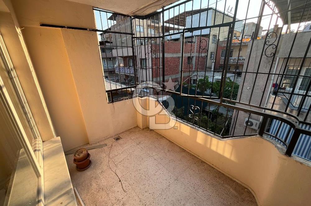 KARABAĞLAR CENNETOĞLU MAHALLESİ'NDE SATILIK 3+1 DAİRE