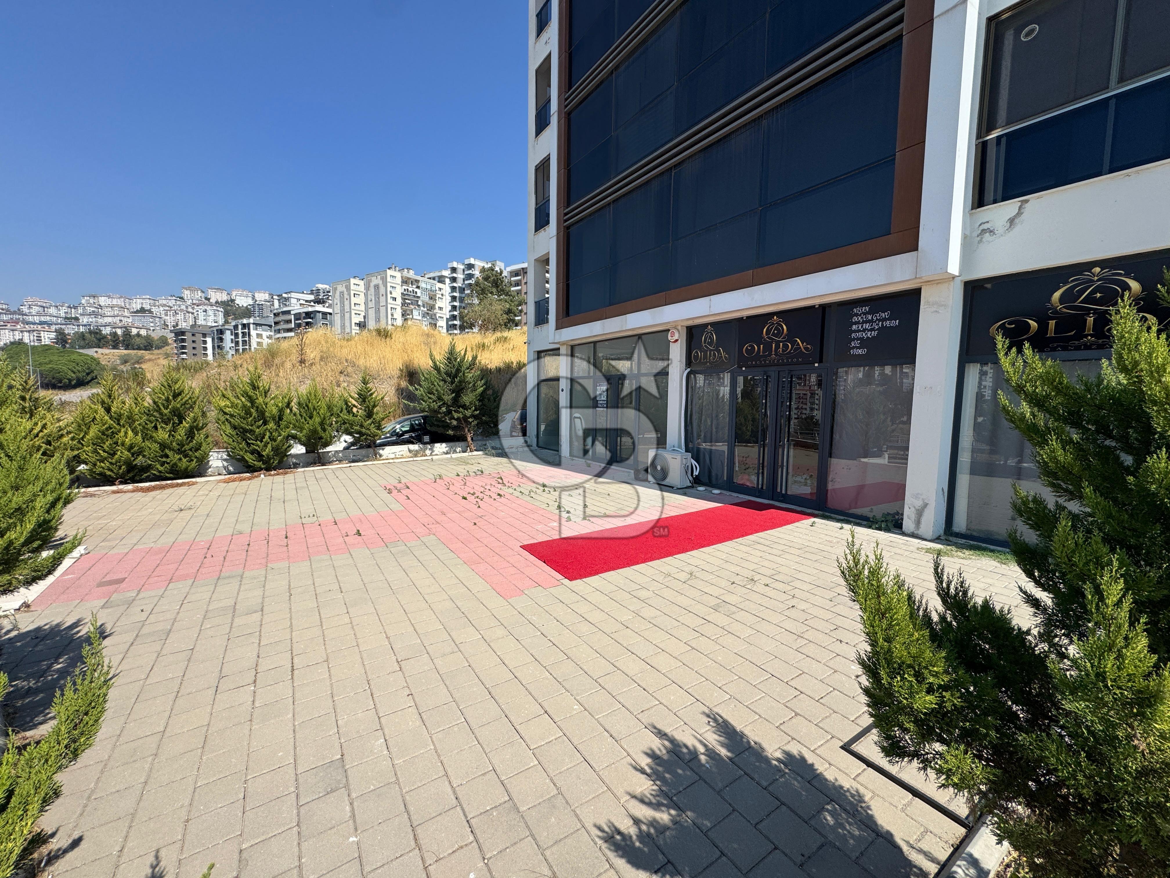 EVKA 5 GİRİŞİ SAĞ TARAFTA CADDE ÜZERİNDE KİRALIK DÜKKAN