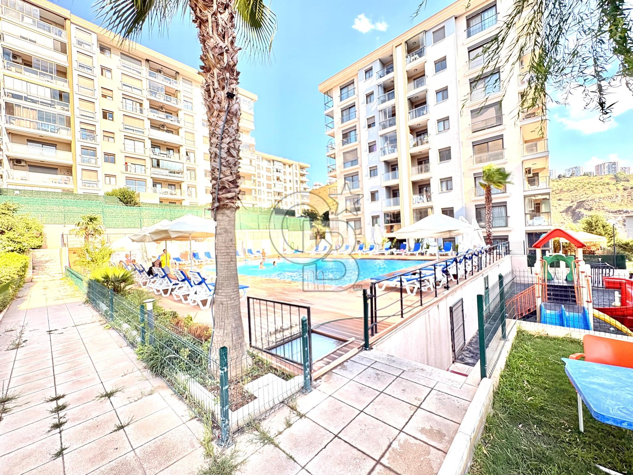 ÇİĞLİ MARKA 270 SİTESİNDE KİRALIK 2+1 DAİRE