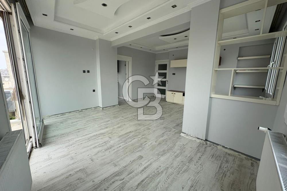 Buca Çamlık Mahallesinde 2+1 geniş balkonlu daire