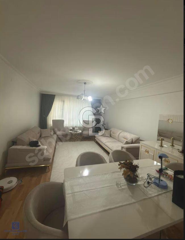 FIRSAT DAİRE YAPILI KOLEJE YAKIN