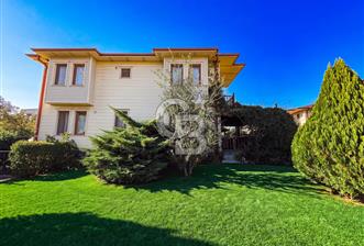 BAŞİSKELE MANOLYA 2'DE KÖŞE KONUMLU DOĞA MANZARALI VİLLA. - 1 - 368841
