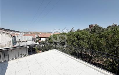 Çandarlı'nın En Güzel Konumunda Denize Yakın Satılık 3+1 Villa