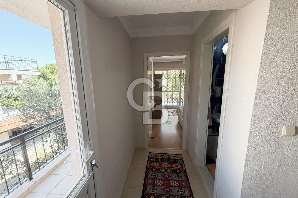 Çandarlı'nın En Güzel Konumunda Denize Yakın Satılık 3+1 Villa