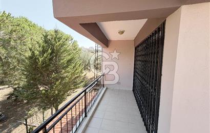 Çandarlı'nın En Güzel Konumunda Denize Yakın Satılık 3+1 Villa
