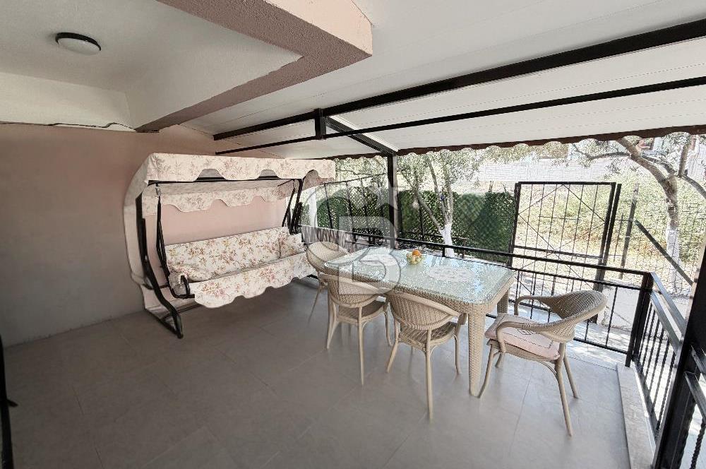 Çandarlı'nın En Güzel Konumunda Denize Yakın Satılık 3+1 Villa