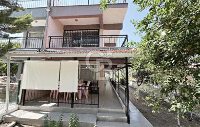 Çandarlı'nın En Güzel Konumunda Denize Yakın Satılık 3+1 Villa