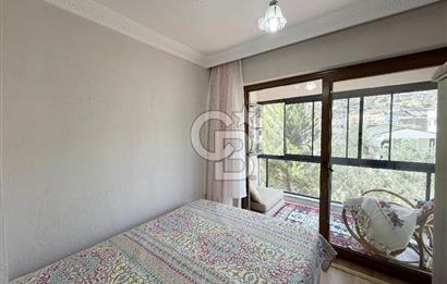 Çandarlı'nın En Güzel Konumunda Denize Yakın Satılık 3+1 Villa