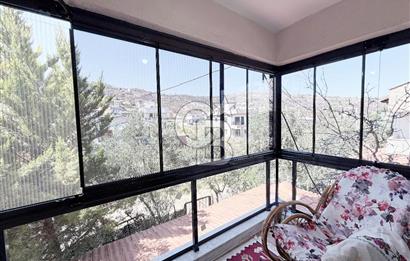 Çandarlı'nın En Güzel Konumunda Denize Yakın Satılık 3+1 Villa