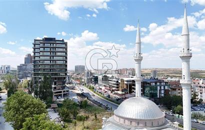 # MUSTAFA KEMAL MAHALLESİ’NDE ANA CADDE ÜZERİNDE, 30 METRE CEPHELİ KOMPLE KİRALIK BİNA