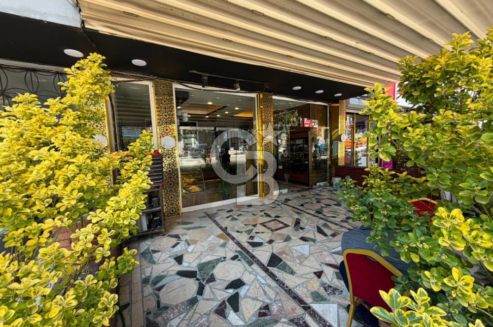 ESENTEPE RAGIP TÜZÜN CAD. 250M² SATILIK DÜKKAN