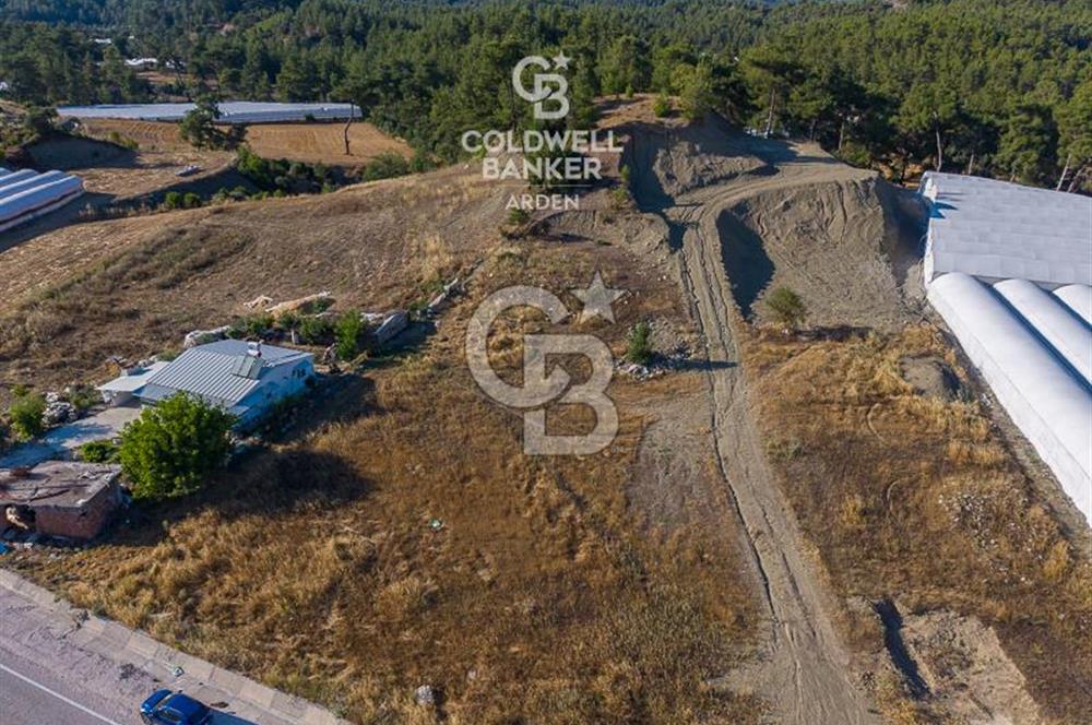 CB ARDEN'DEN KAŞ-ÇEŞME ANAYOLU ÜZERİ SATILIK TARLA 
