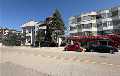 ÇANKAYA YILDIZ TAMKAT 300m2 4+1 ,2DEPOLU 2K.OTOPARK KİRALIK OFİS