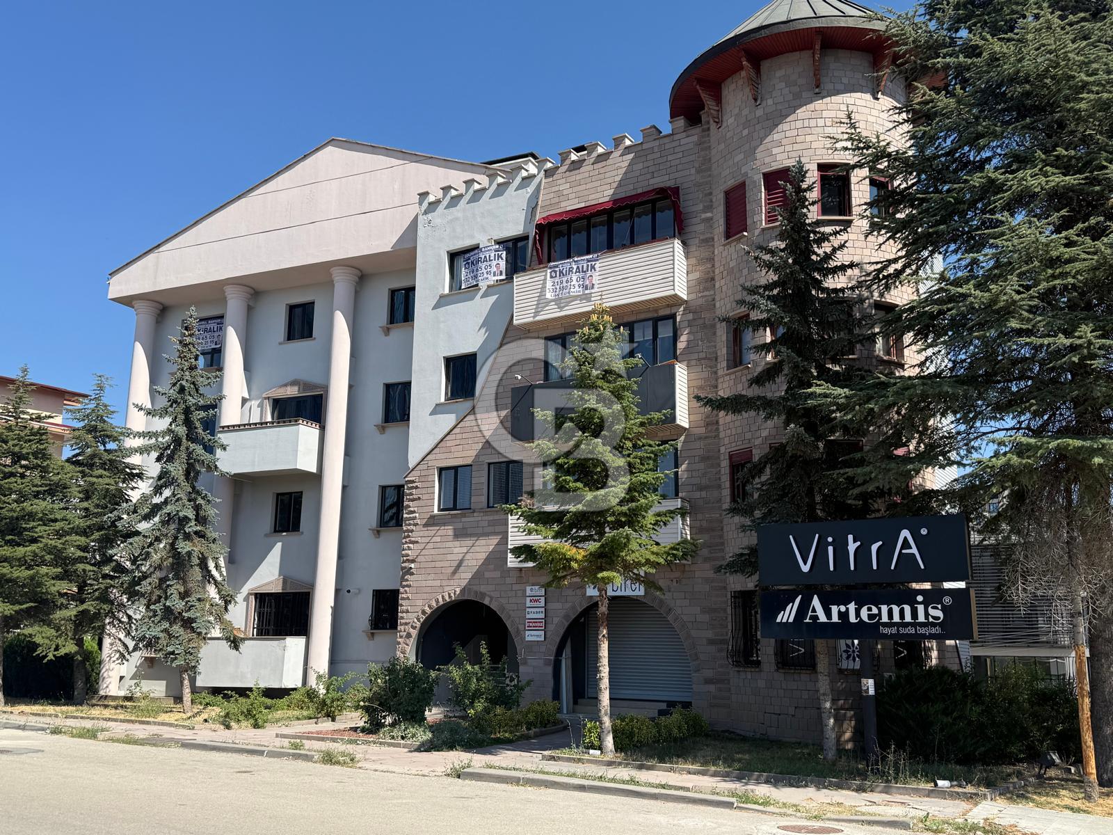 ÇANKAYA YILDIZ TAMKAT 300m2 4+1 ,2DEPOLU 2K.OTOPARK KİRALIK OFİS