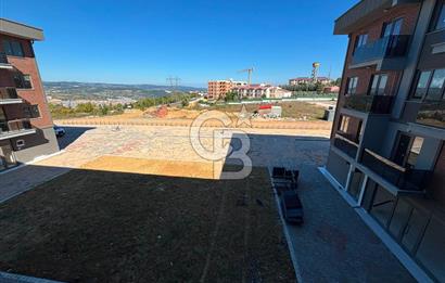 KOCAELİ ÜNİVERSİTESİ GÜZERGAHINDA ARYA REZİDANSTA ARAKAT DAİRE.