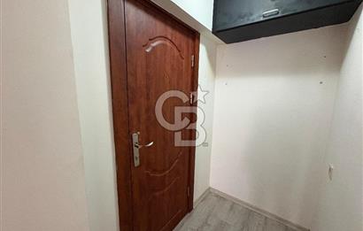 Karşıyaka Çarşı Tabela Değeri Yüksek Asansörlü 1+0 Kiralık Ofis