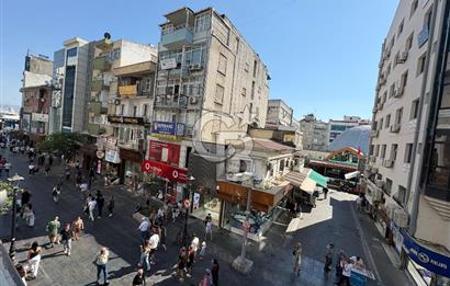 Karşıyaka Çarşı Tabela Değeri Yüksek Asansörlü 1+0 Kiralık Ofis