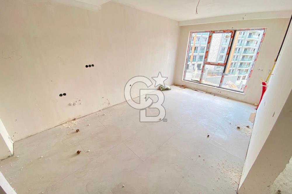ATAKULENİN YANI BAŞI VİOLETTADA 1+1 SIFIR SATILIK DAİRE