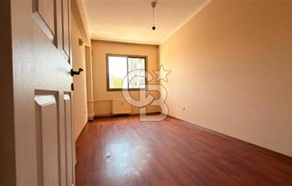 Buca Kızılkanat Sitesi 3+1 Otoparklı Kiralık Geniş Daire