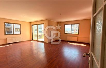 Buca Kızılkanat Sitesi 3+1 Otoparklı Kiralık Geniş Daire