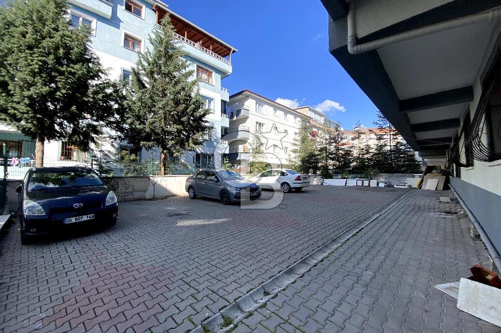 Ferah Yaşam Alanı ve Manzaralı Geniş Teraslı 5+1 Satılık Dubleks Favorilerime Ekle Yazdır Facebook ile paylaş
