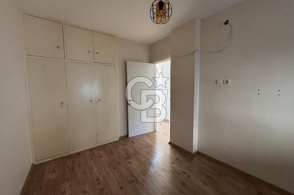 KARŞIYAKA İZBAN KARŞISI KİRALIK 3+1 DAİRE
