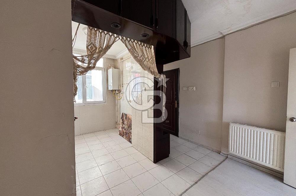 KARŞIYAKA İZBAN KARŞISI KİRALIK 3+1 DAİRE