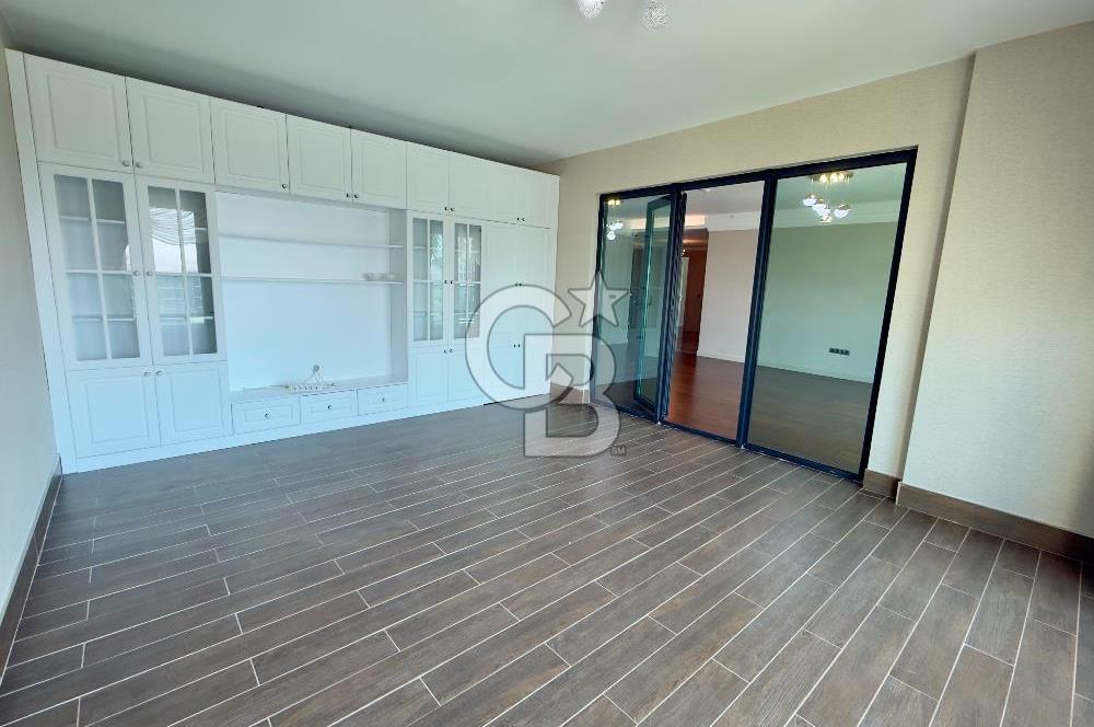 BEYTEPE'DE RENAPARK SİTESİ'NDE 5+1 NET 223 m2 SATILIK DAİRE
