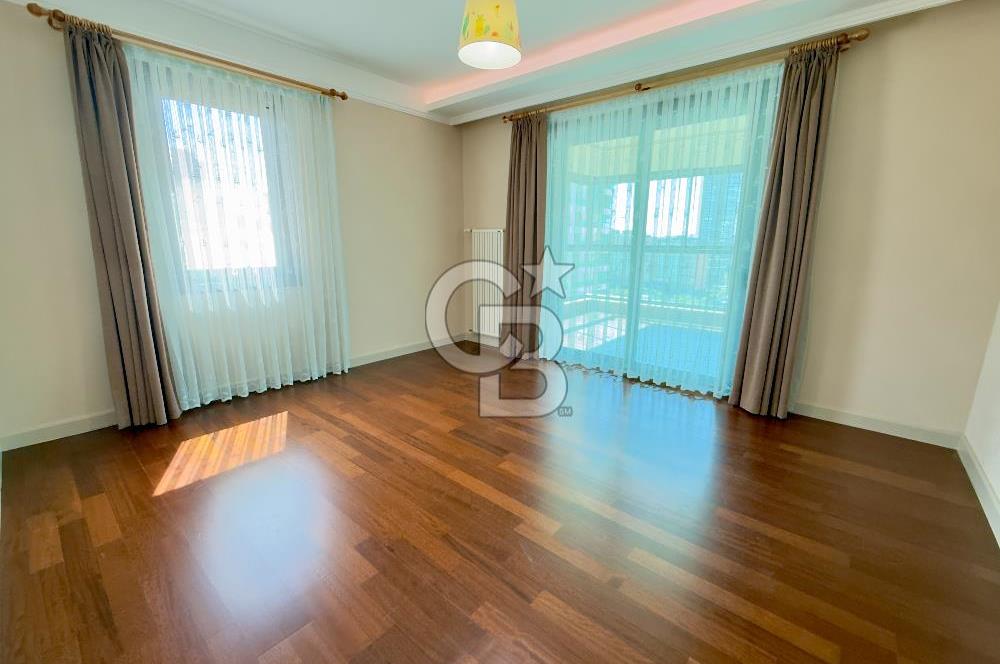 BEYTEPE'DE RENAPARK SİTESİ'NDE 5+1 NET 223 m2 SATILIK DAİRE