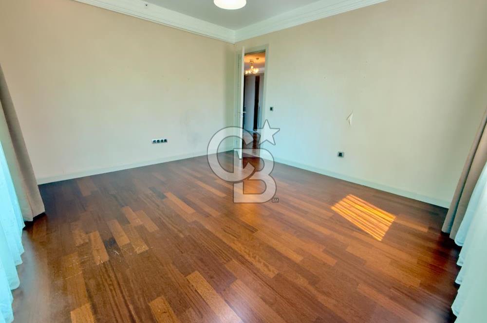 BEYTEPE'DE RENAPARK SİTESİ'NDE 5+1 NET 223 m2 SATILIK DAİRE