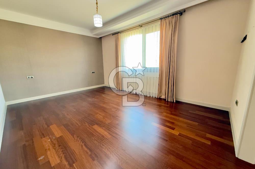 BEYTEPE'DE RENAPARK SİTESİ'NDE 5+1 NET 223 m2 SATILIK DAİRE