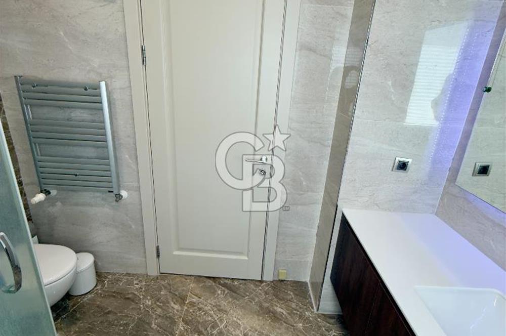 BEYTEPE'DE RENAPARK SİTESİ'NDE 5+1 NET 223 m2 SATILIK DAİRE