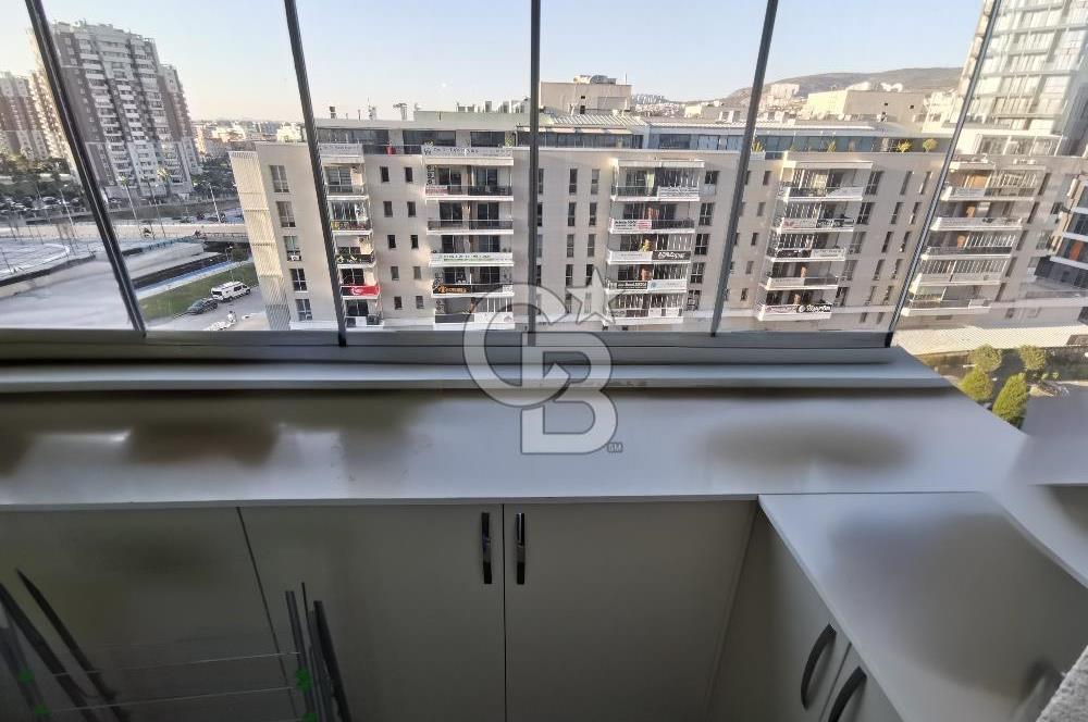 Karşıyaka Mavişehir Park Yaşam Satılık 2+1 Daire 8. Kat