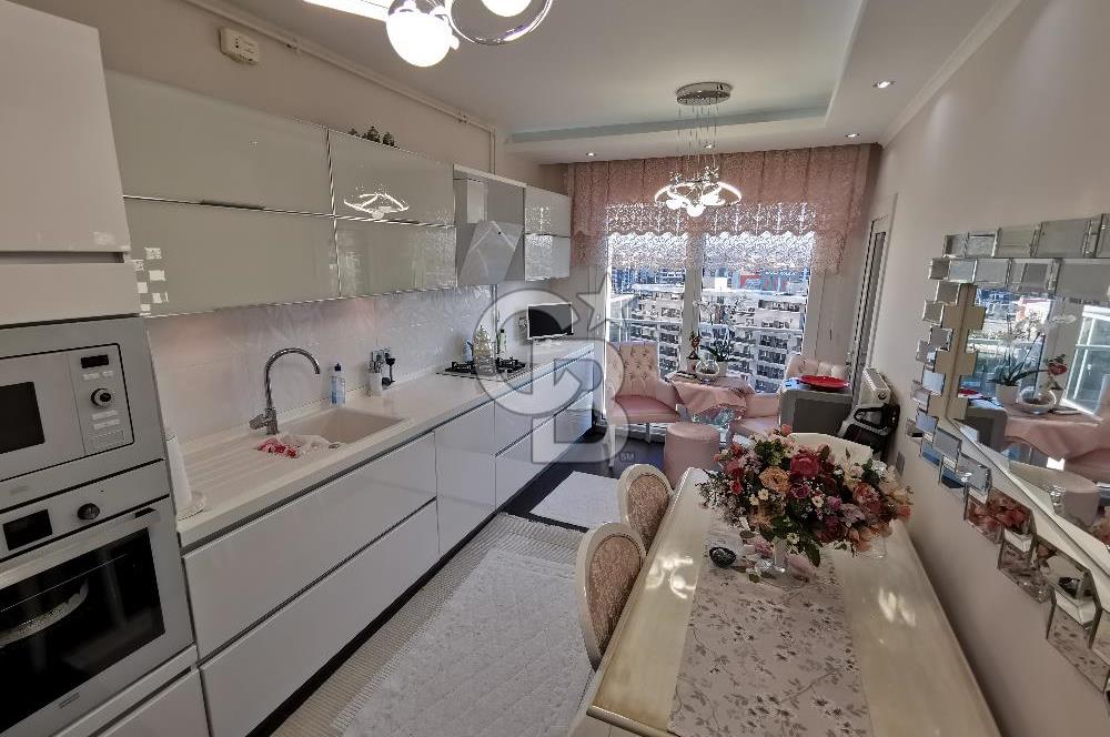 Karşıyaka Mavişehir Park Yaşam Satılık 2+1 Daire 8. Kat