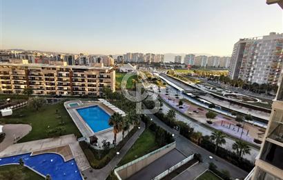 Karşıyaka Mavişehir Park Yaşam Satılık 2+1 Daire 8. Kat
