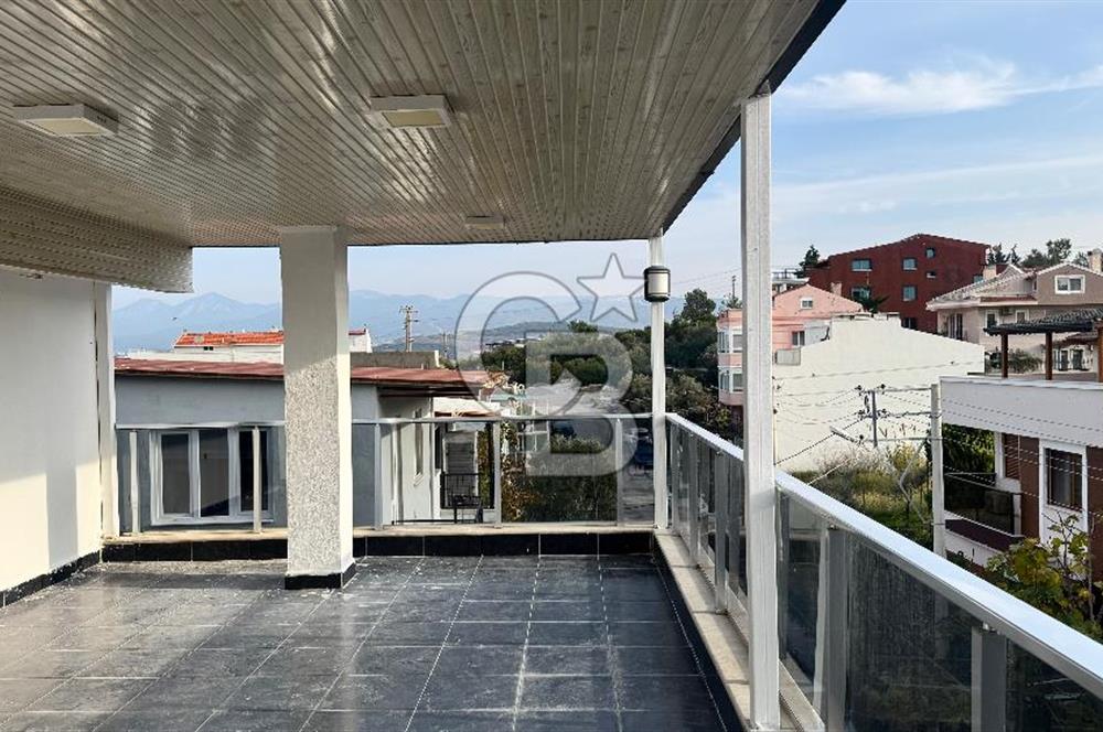 Urla Zeytinalanı’nda Deniz Manzaralı Kiralık 3+1