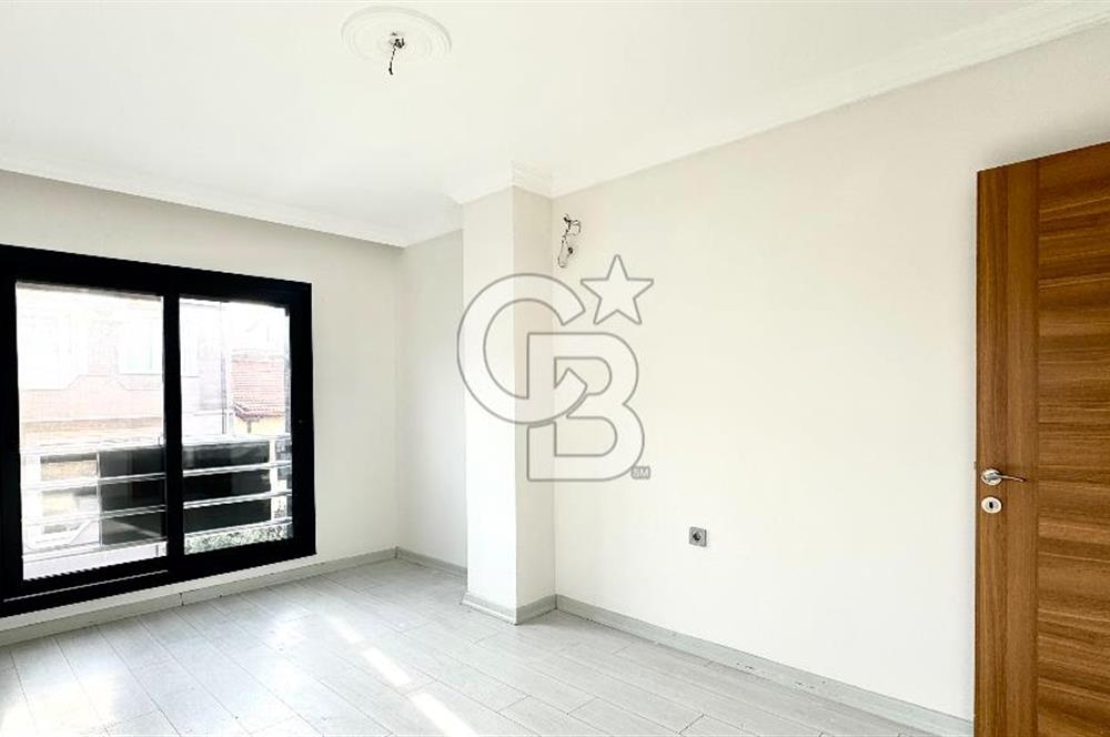 Urla Zeytinalanı’nda Deniz Manzaralı Kiralık 3+1
